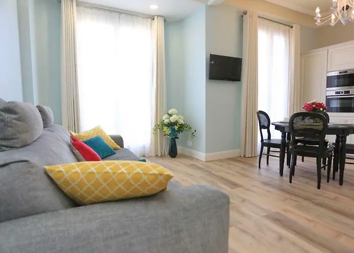 Apartment Le Charme-35 *