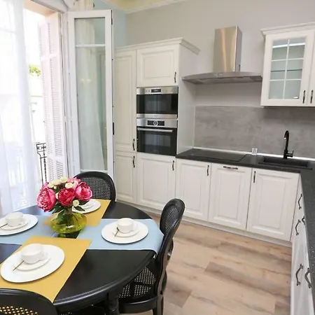 Apartment Le Charme-35 Nice