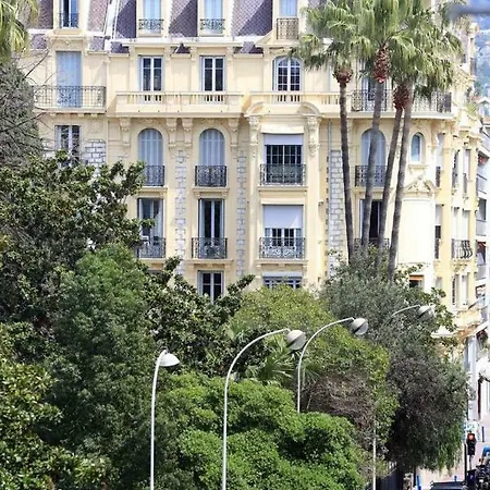 Le Charme-35 *